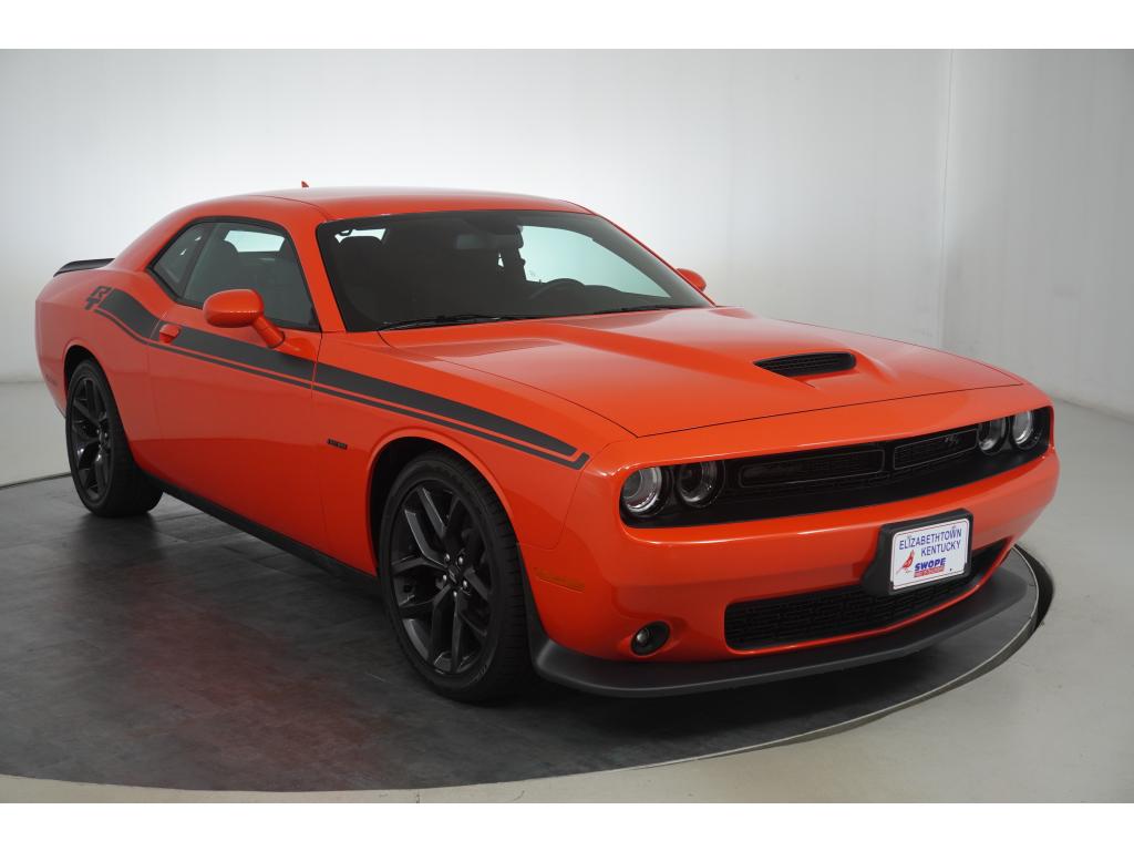 Dodge challenger rt 2019